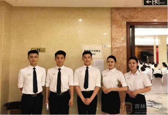 最终共有6名懂球体育下载出任纽卡斯尔