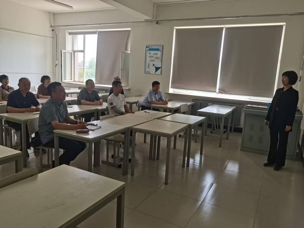 助力教师备战各类教学创新赛事