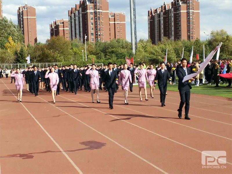 获得了团体总分第十名和精神文明奖